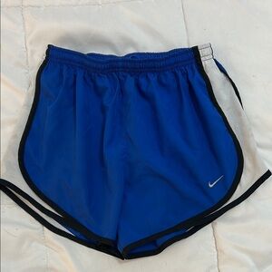 Nike Women's Running Shorts size small blue lined